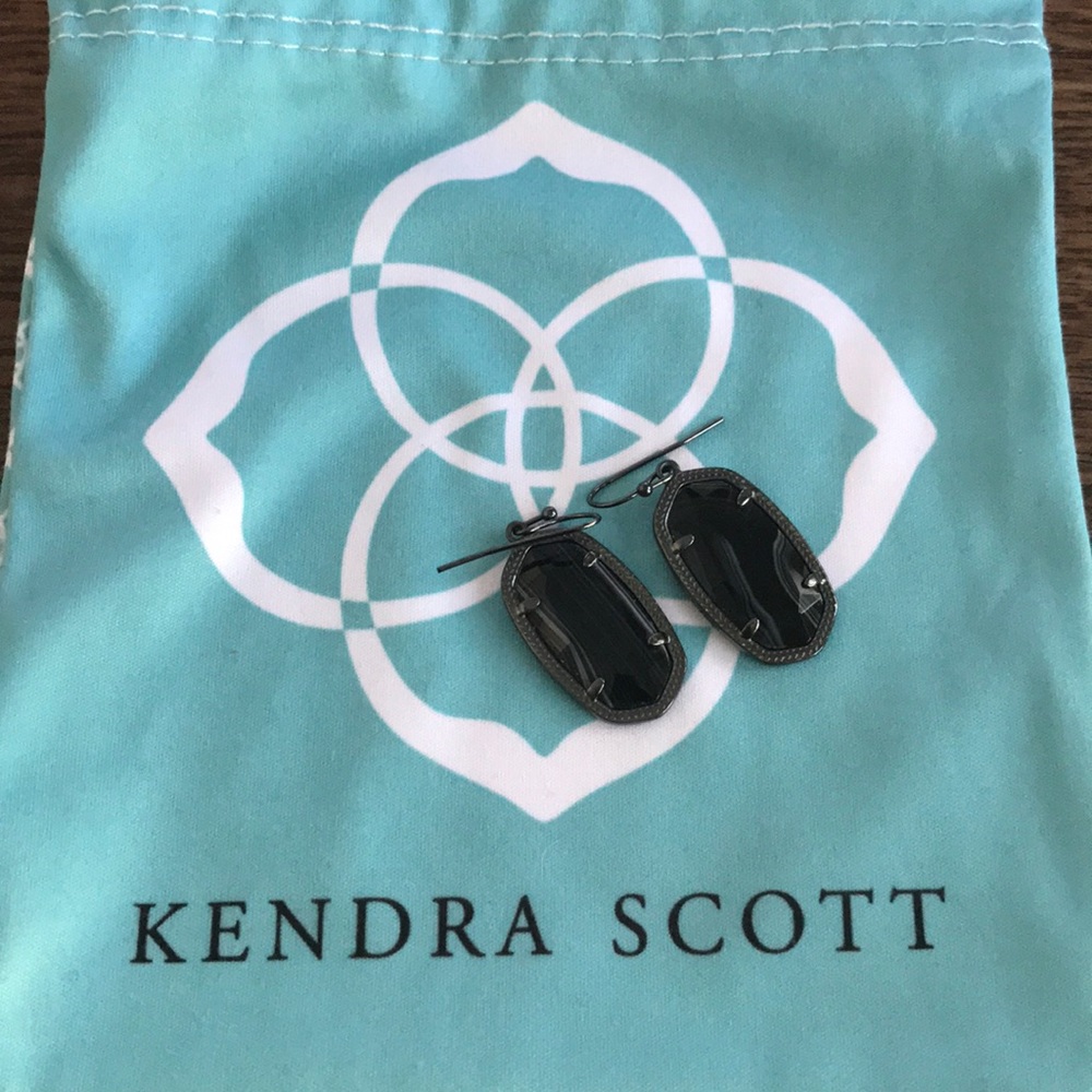 Black Mixed Kendra Scott Earrings